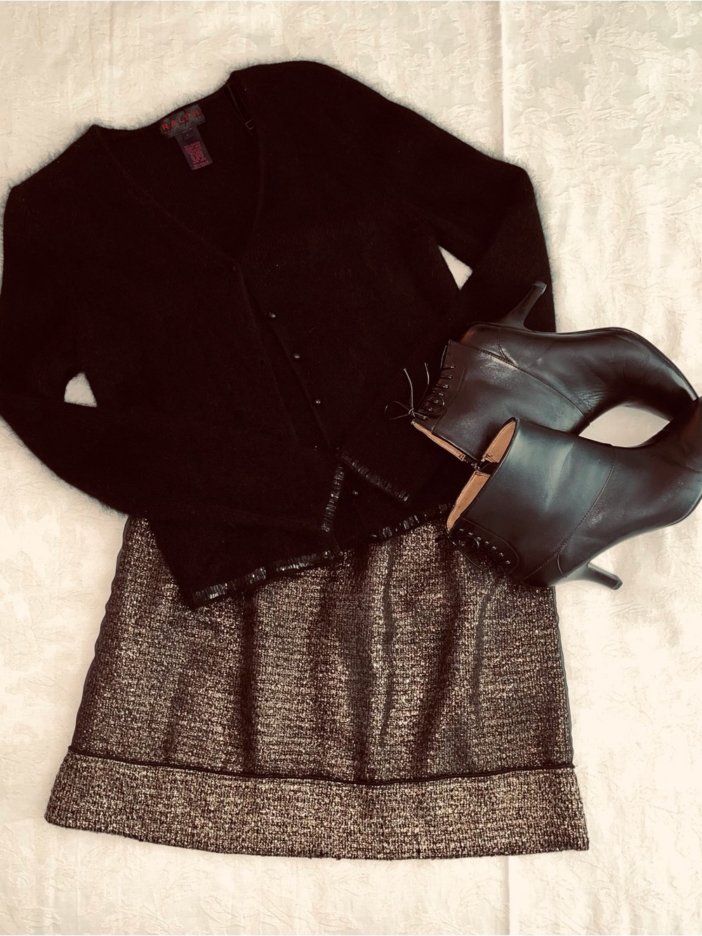 NWT Ann Taylor LOFT gold metallic tweed w sheer black overlay Mini Skirt- size 8